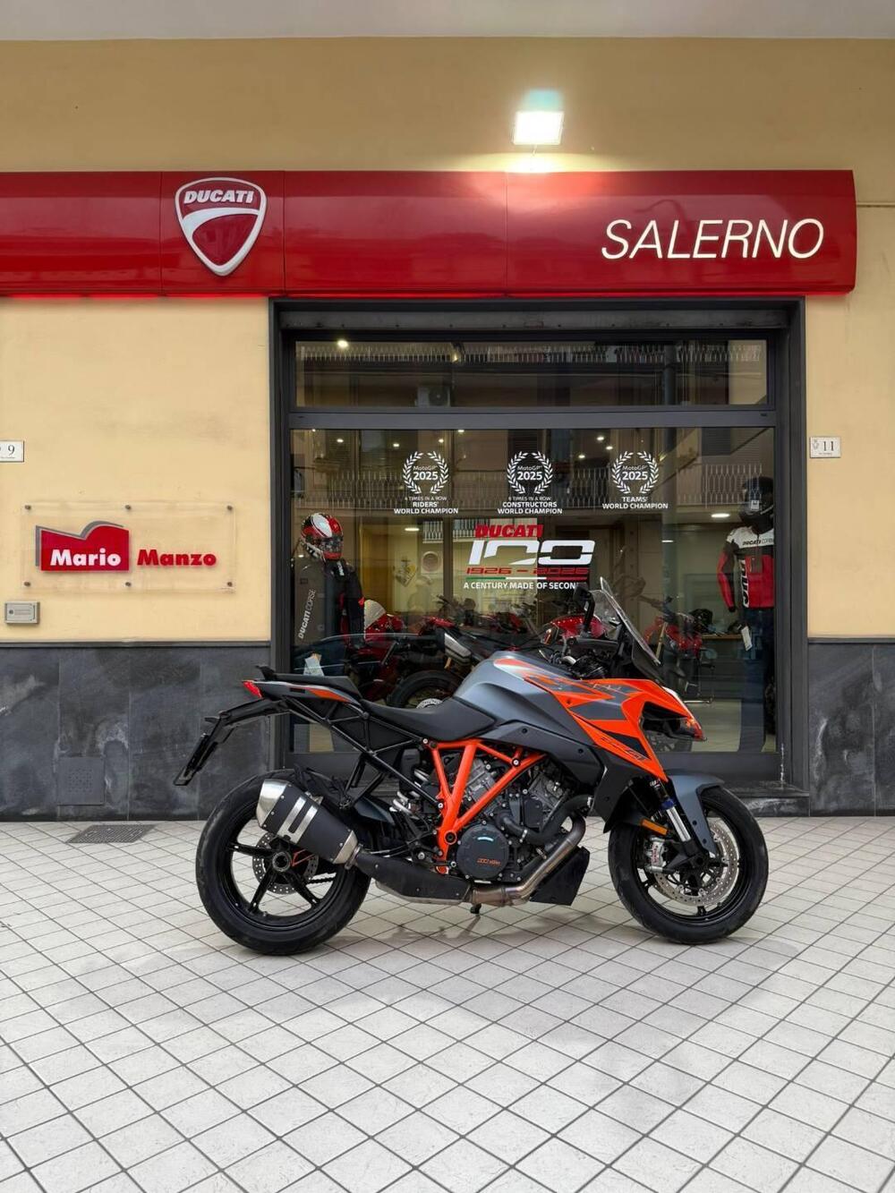 KTM 1290 Super Duke GT (2022 - 25)