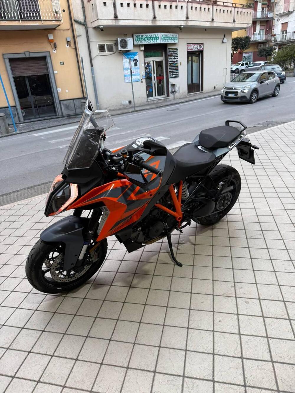 KTM 1290 Super Duke GT (2022 - 25) (5)