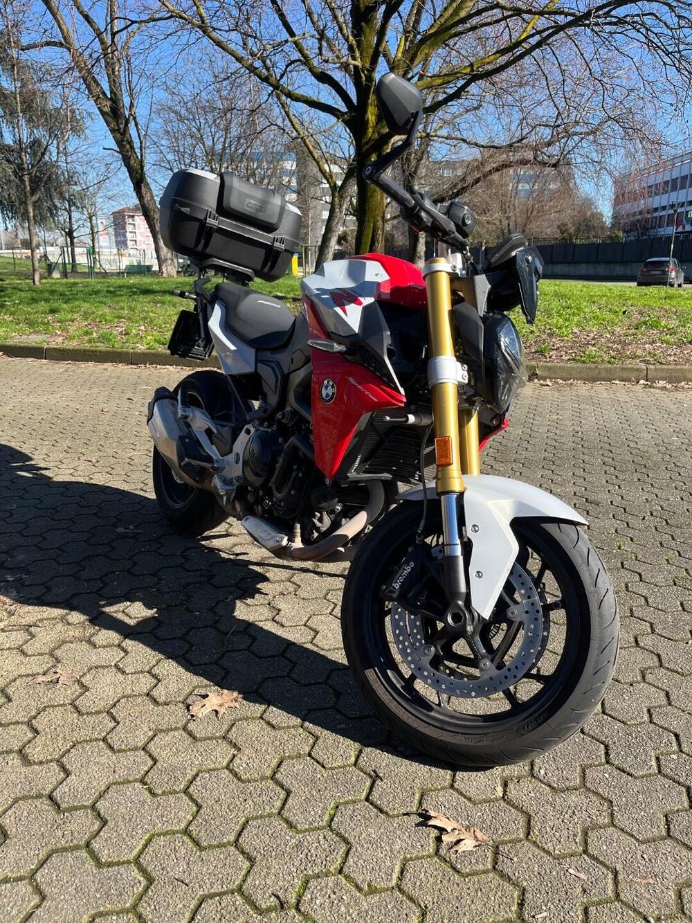 Bmw F 900 R (2021 - 24) (2)