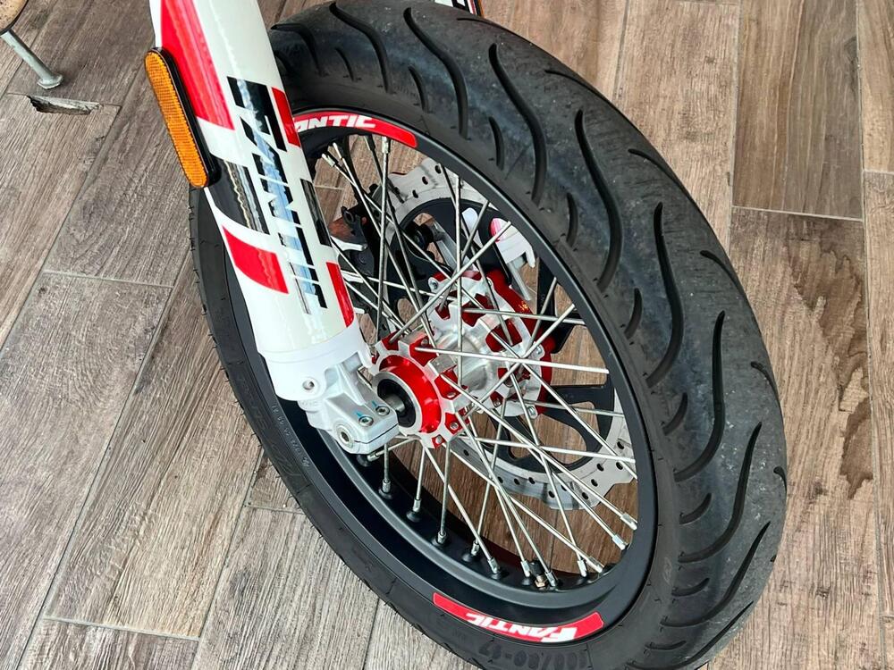 Fantic Motor XMF 125 Motard Performance 4t (2021 - 22) (6)