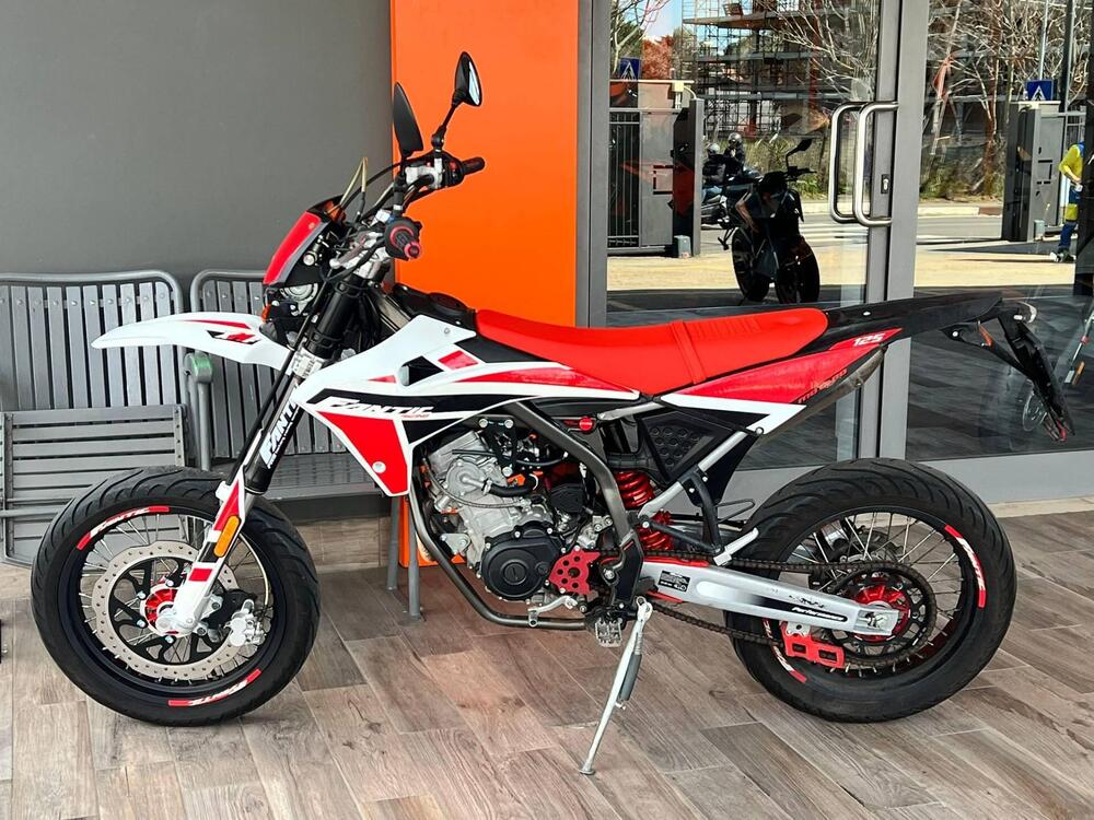 Fantic Motor XMF 125 Motard Performance 4t (2021 - 22) (2)