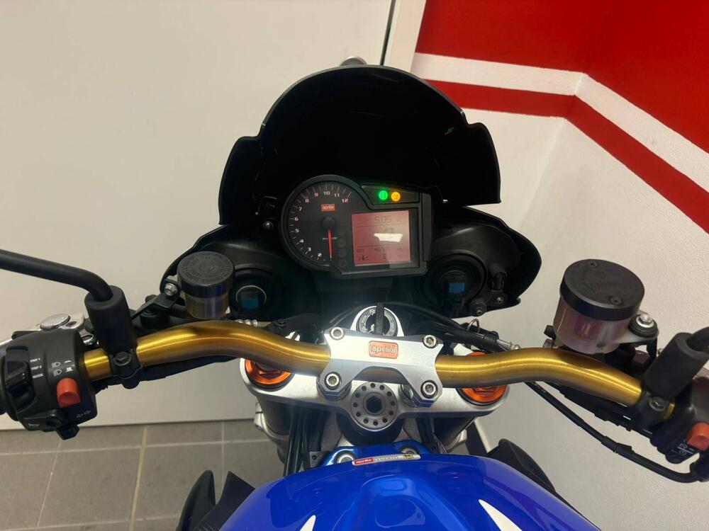 Aprilia Tuono 1000 R Factory (2006 - 11) (4)