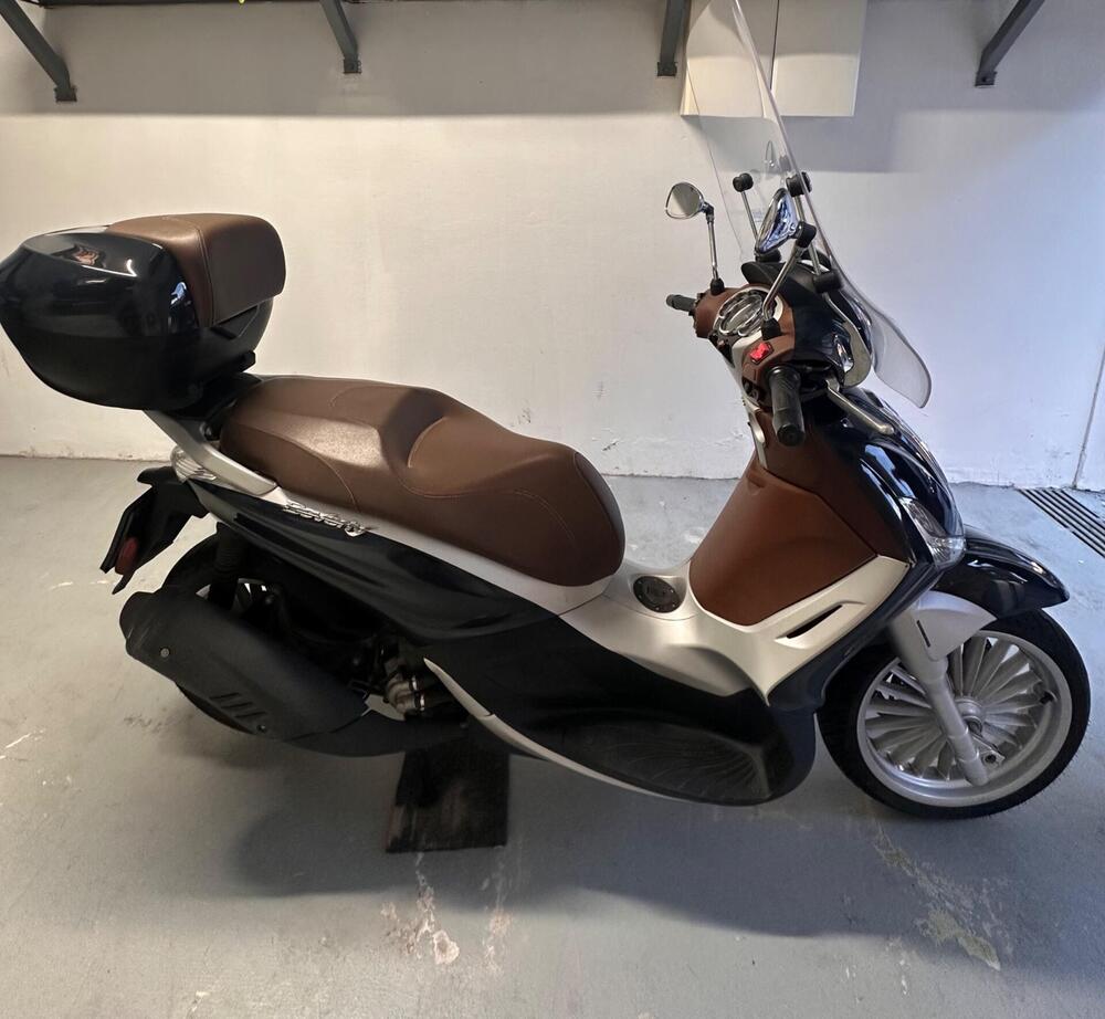 Piaggio Beverly 300 i.e. ABS-ASR (2016 - 20)