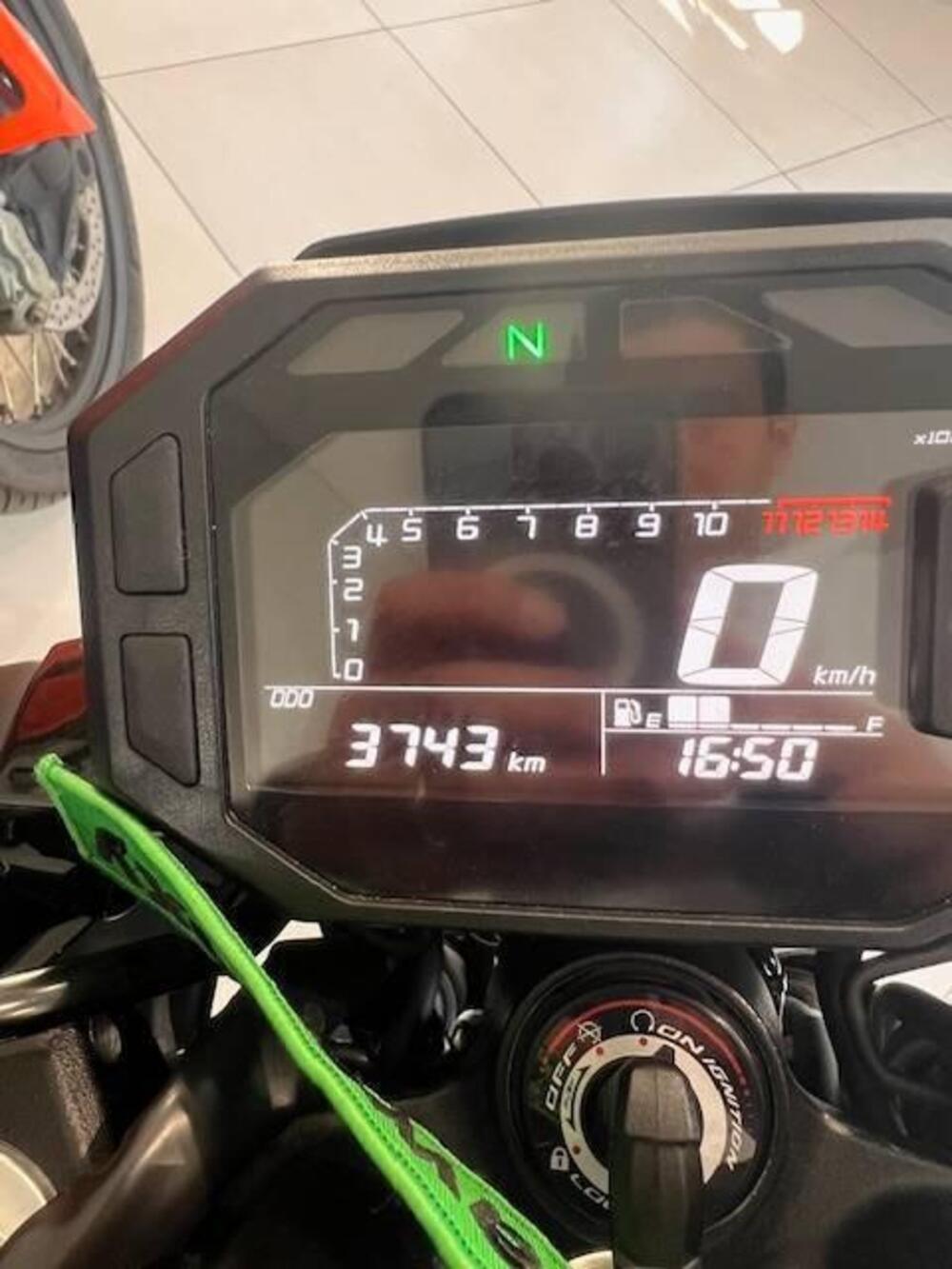 Kawasaki Z 500 (2024 - 26) (7)