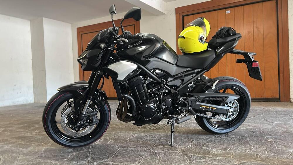 Kawasaki Z 900 (2025 - 26) (3)