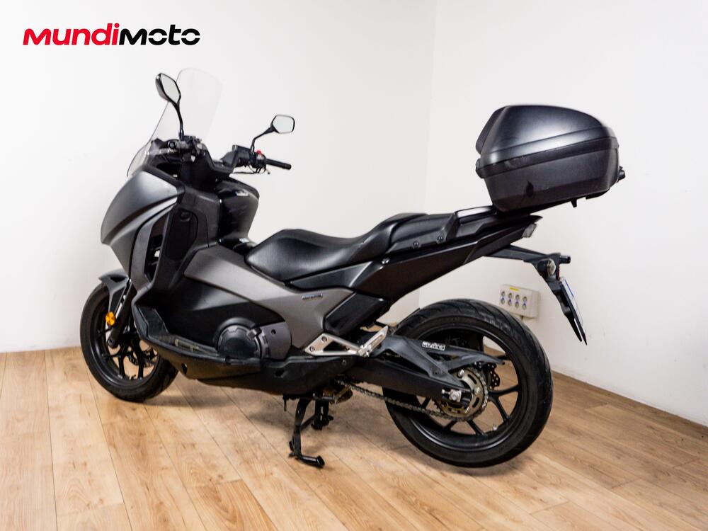 Honda Integra 750 DCT ABS (2014 - 15) (6)