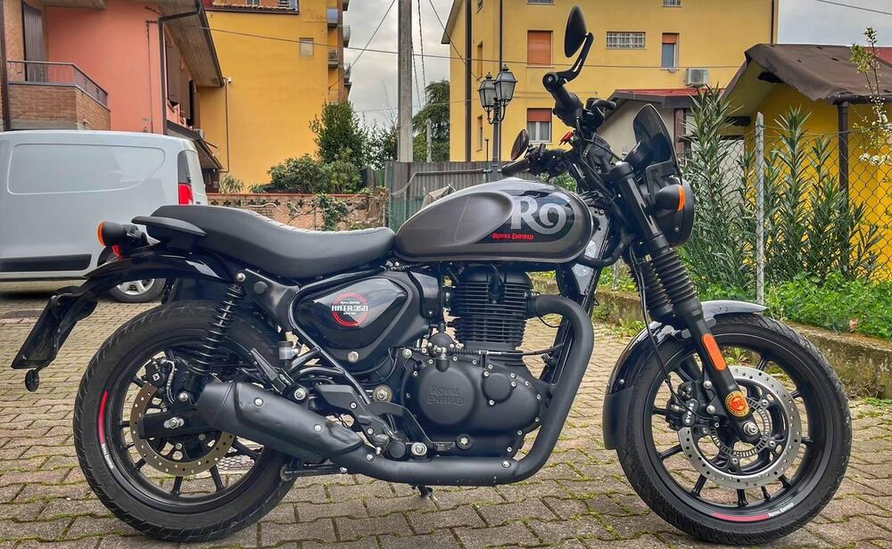 Royal Enfield HNTR 350 (2022 - 26) (2)