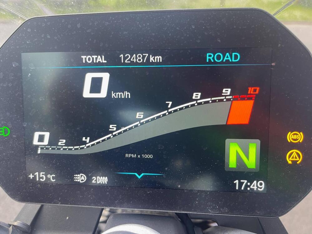 Bmw F 900 R (2021 - 24) (2)