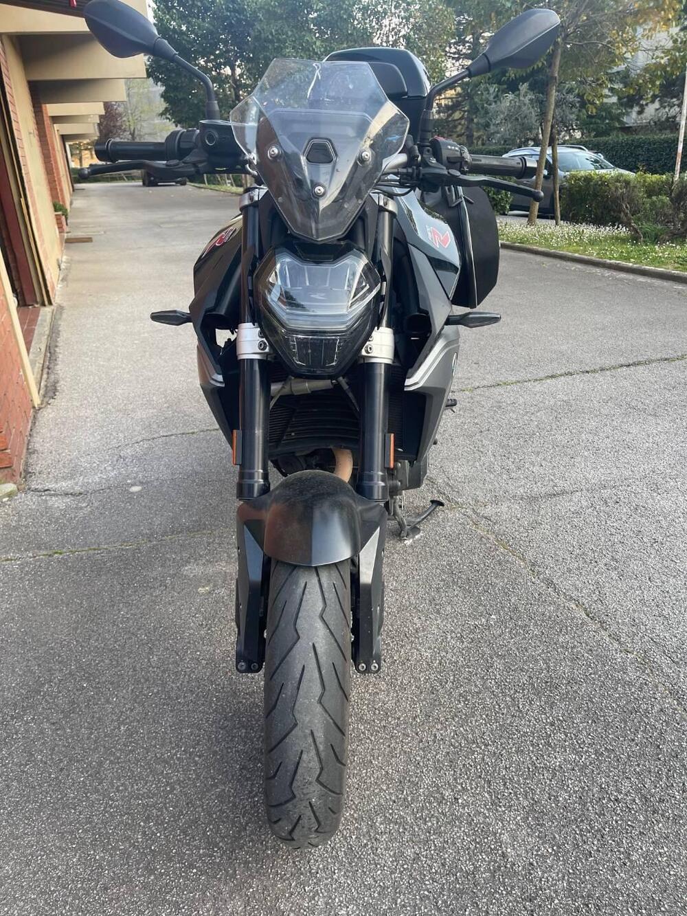 Bmw F 900 R (2021 - 24) (4)