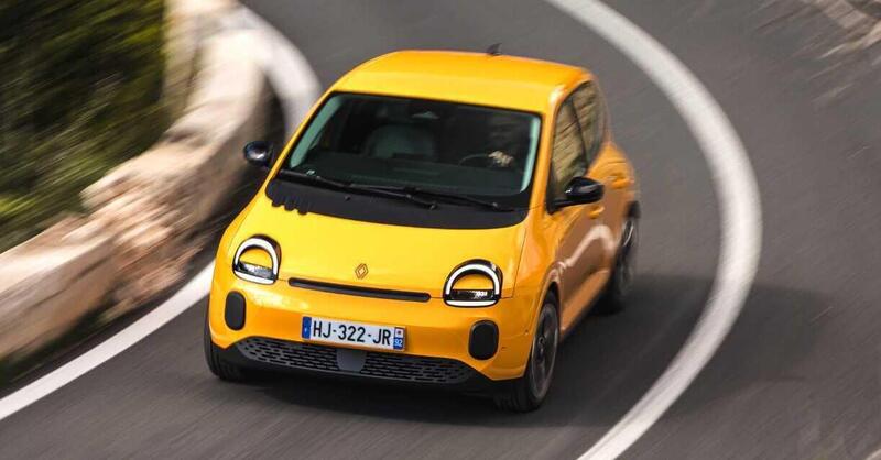 Renault Twingo E-Tech: la city car elettrica che vuole riscrivere le regole del segmento A [VIDEO]