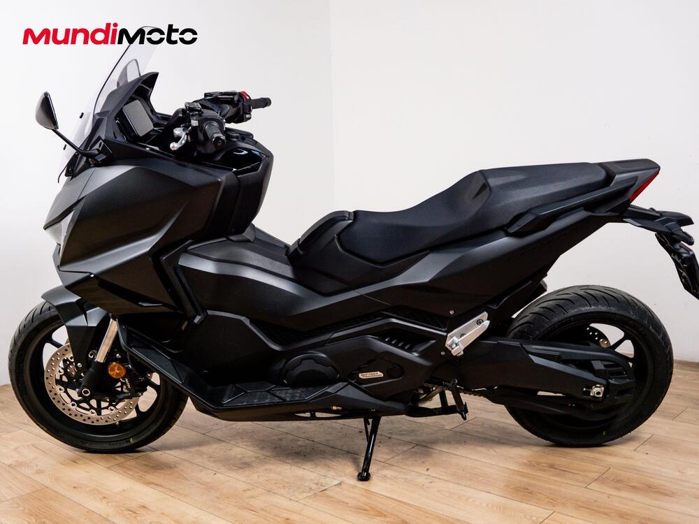 Honda Forza 750 (2025 - 26) (6)