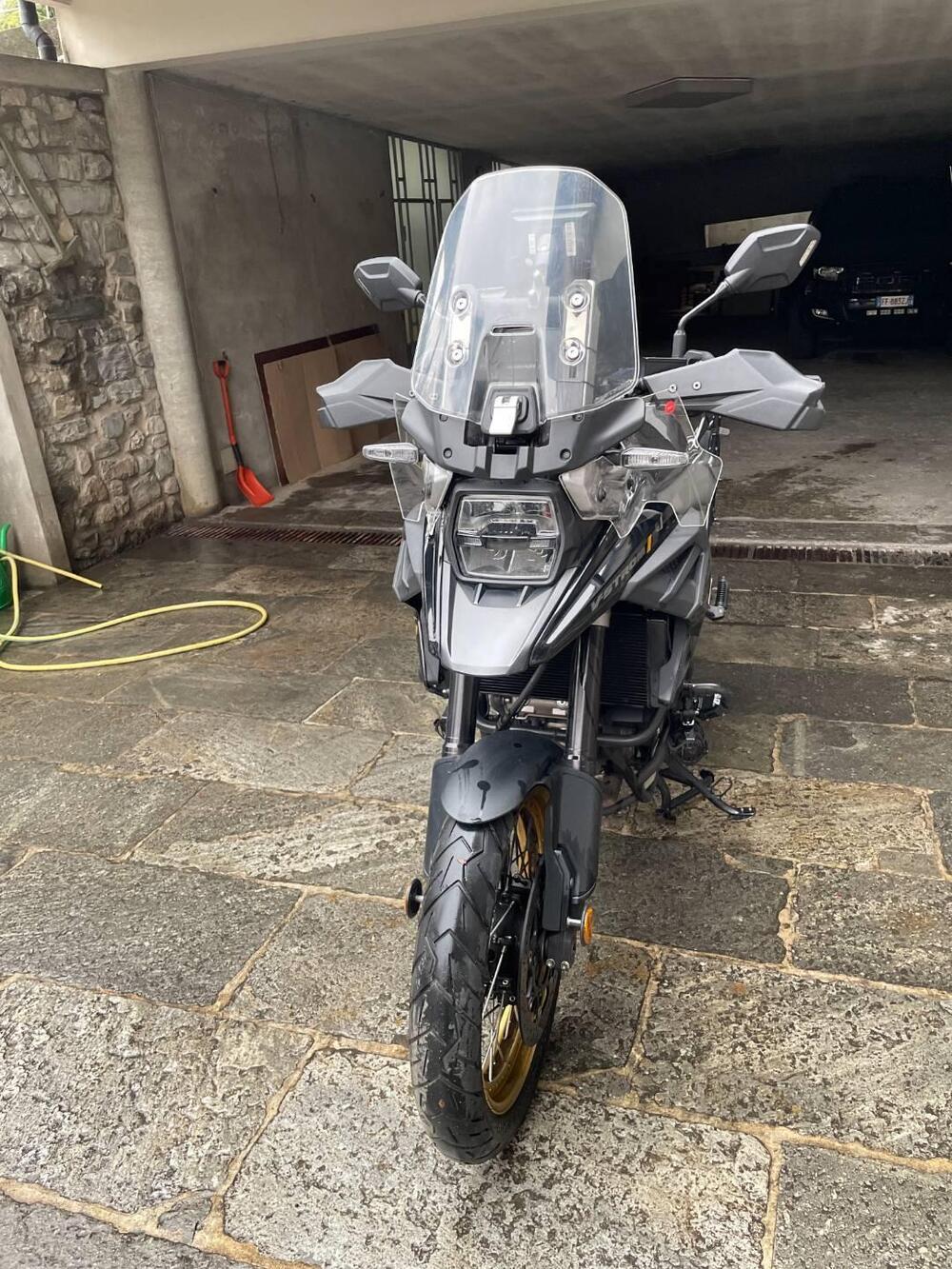 Suzuki V-Strom 1050XT (2020 - 23) (3)