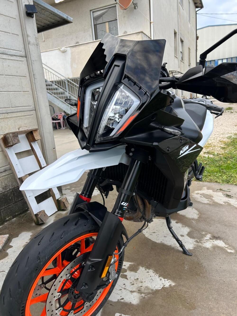 KTM 890 SMT (2023 - 25) (11)