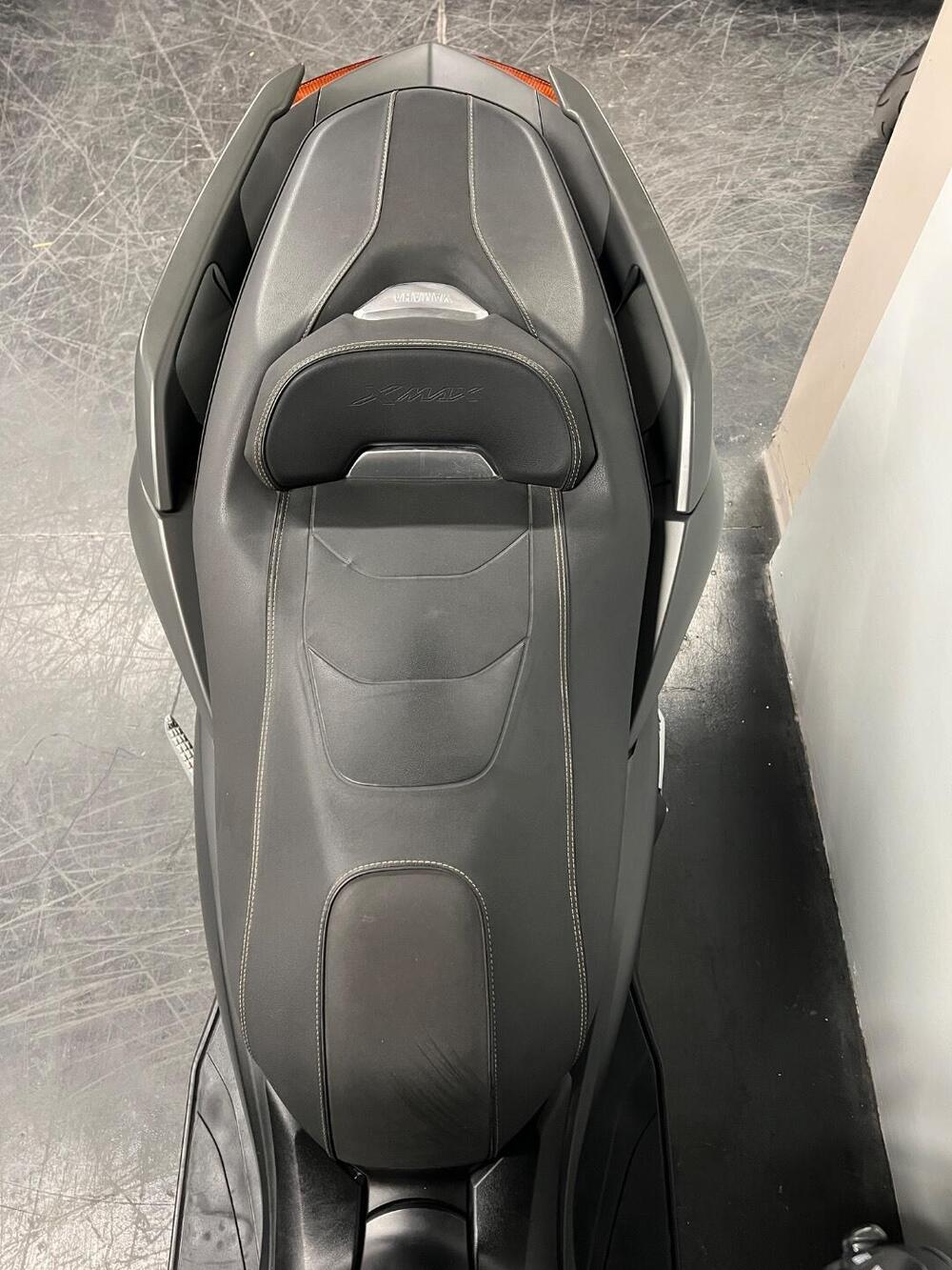 Yamaha X-Max 300 Tech Max (2021 - 24) (7)