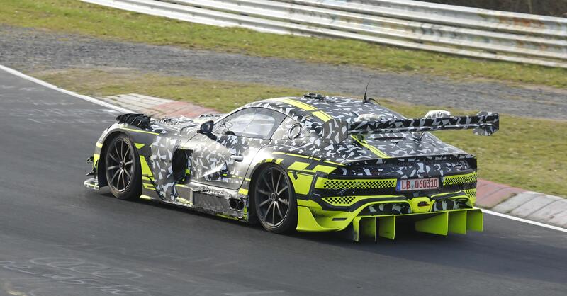 Mercedes-AMG misteriosa al N&uuml;rburgring, prototipo segreto avvistato in pista: nessuno sa cosa sia