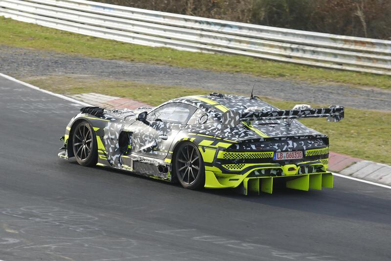 Mercedes-AMG misteriosa al N&uuml;rburgring, prototipo segreto avvistato in pista: nessuno sa cosa sia