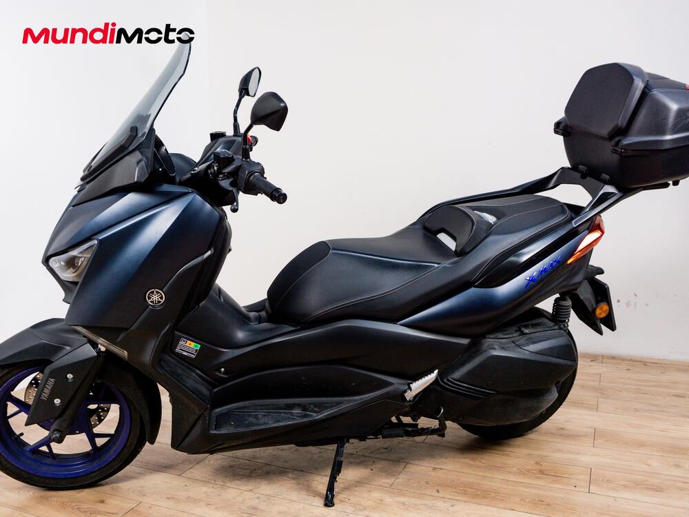 Yamaha X-Max 300 Tech Max (2020) (8)