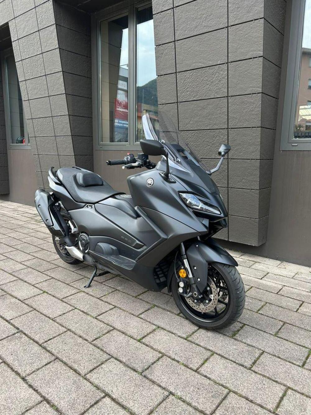 Yamaha T-Max 560 (2022 - 24) (2)