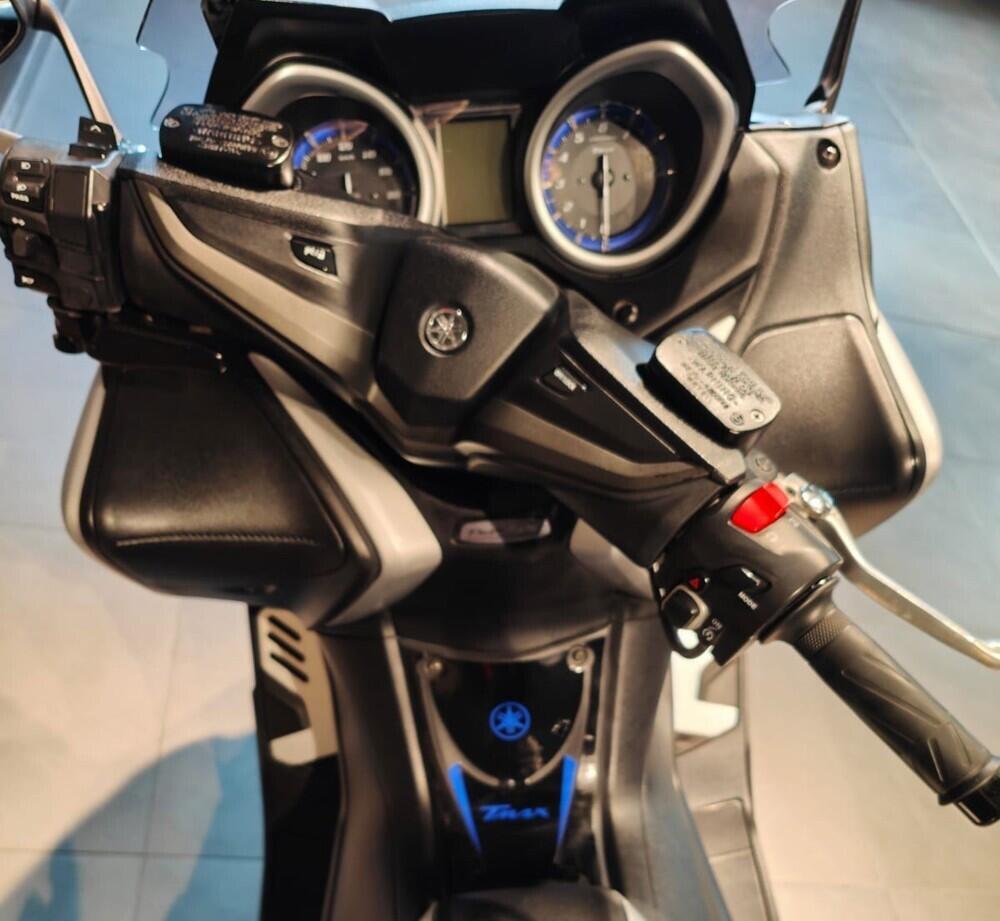 Yamaha T-Max 530 SX (2017 - 19) (3)