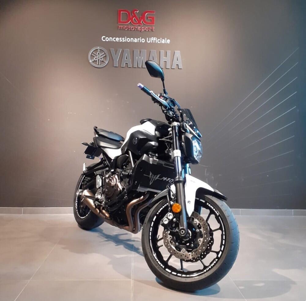 Yamaha MT-07 (2017 - 18) (2)