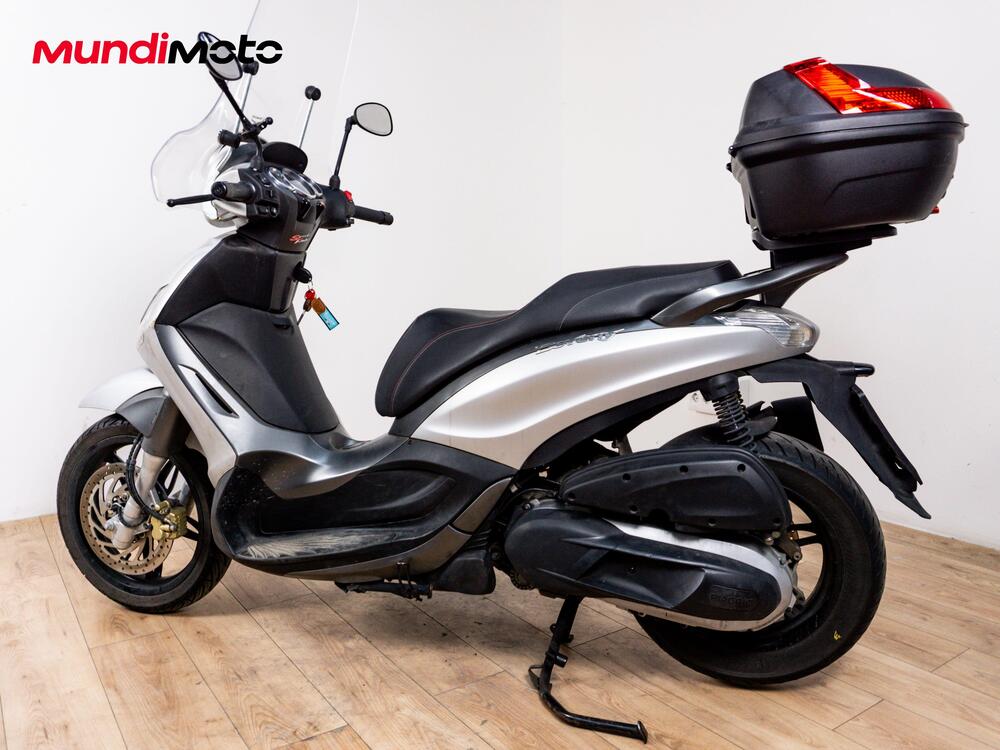 Piaggio Beverly 350 SportTouring ie ABS (2011 - 17) (6)