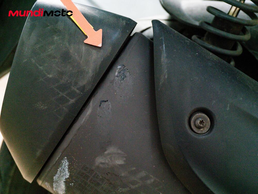 Piaggio Beverly 350 SportTouring ie ABS (2011 - 17) (21)