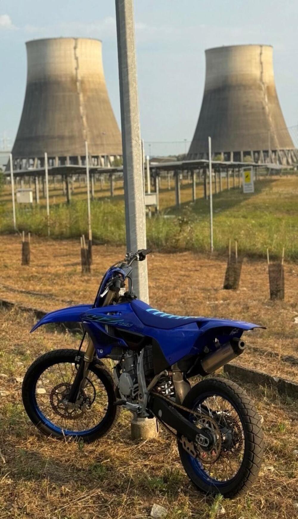 Yamaha YZ 125 (2024) (4)