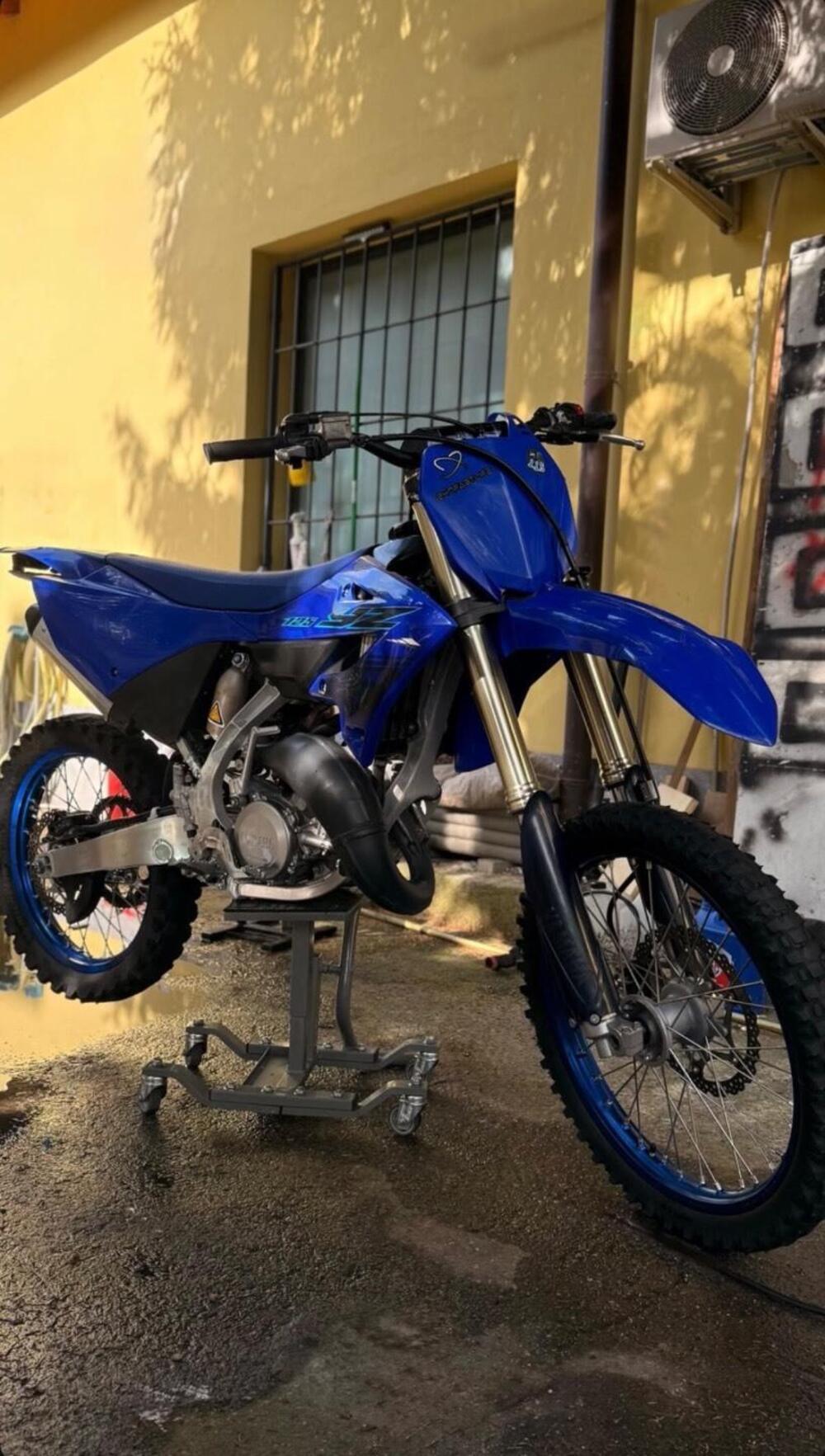 Yamaha YZ 125 (2024) (5)