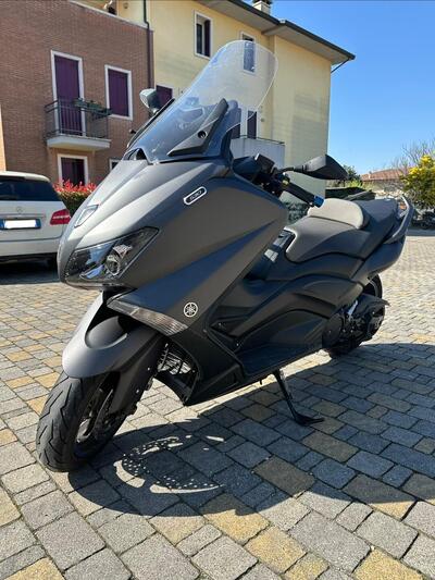 Yamaha T-Max 530 (2012 - 14) usata