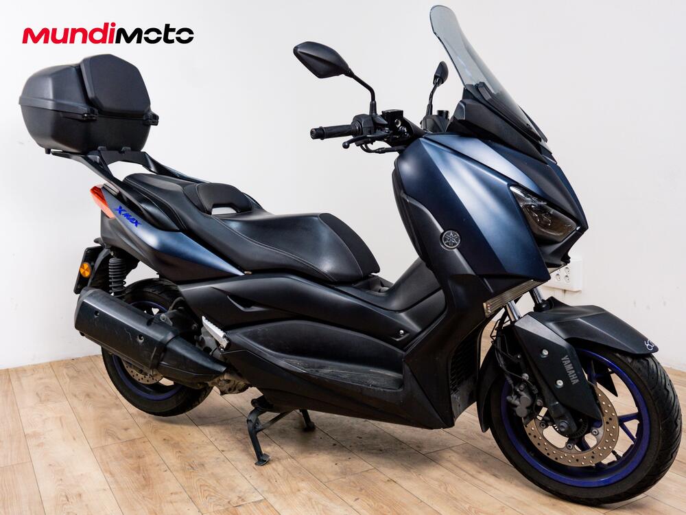 Yamaha X-Max 300 Tech Max (2020) (2)