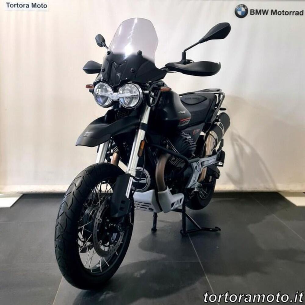 Moto Guzzi V85 TT (2021 - 23) (3)