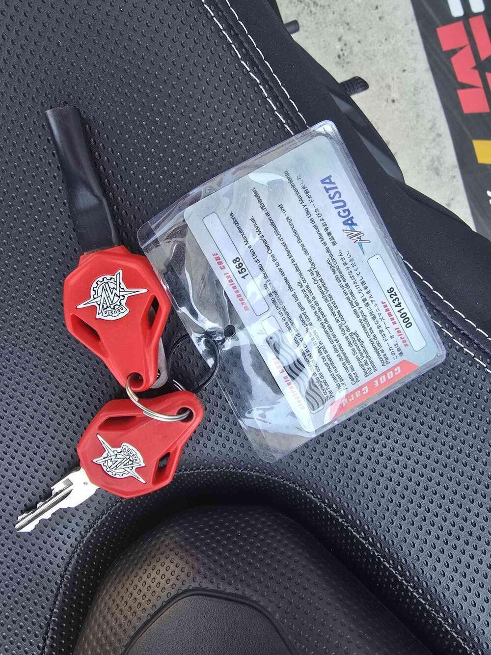 MV Agusta Brutale 800 Rosso (2021 - 23) (14)