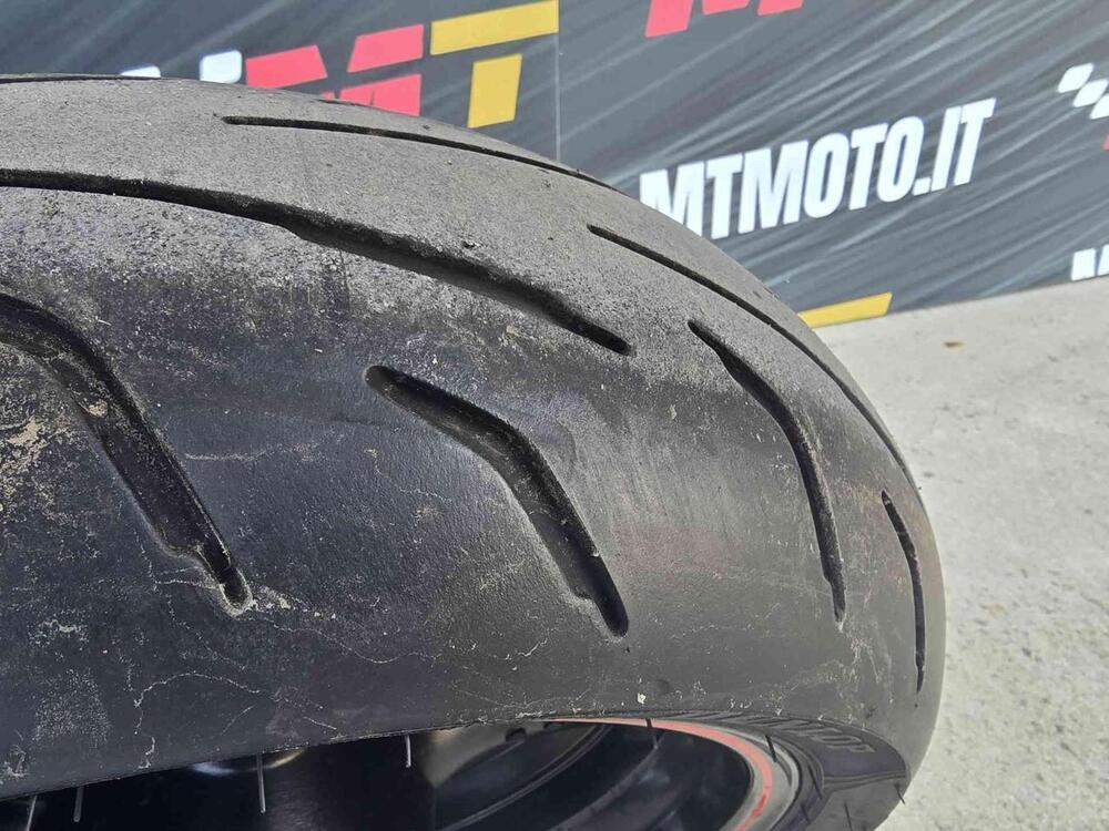 Yamaha YZF R6 (2006 - 07) (14)