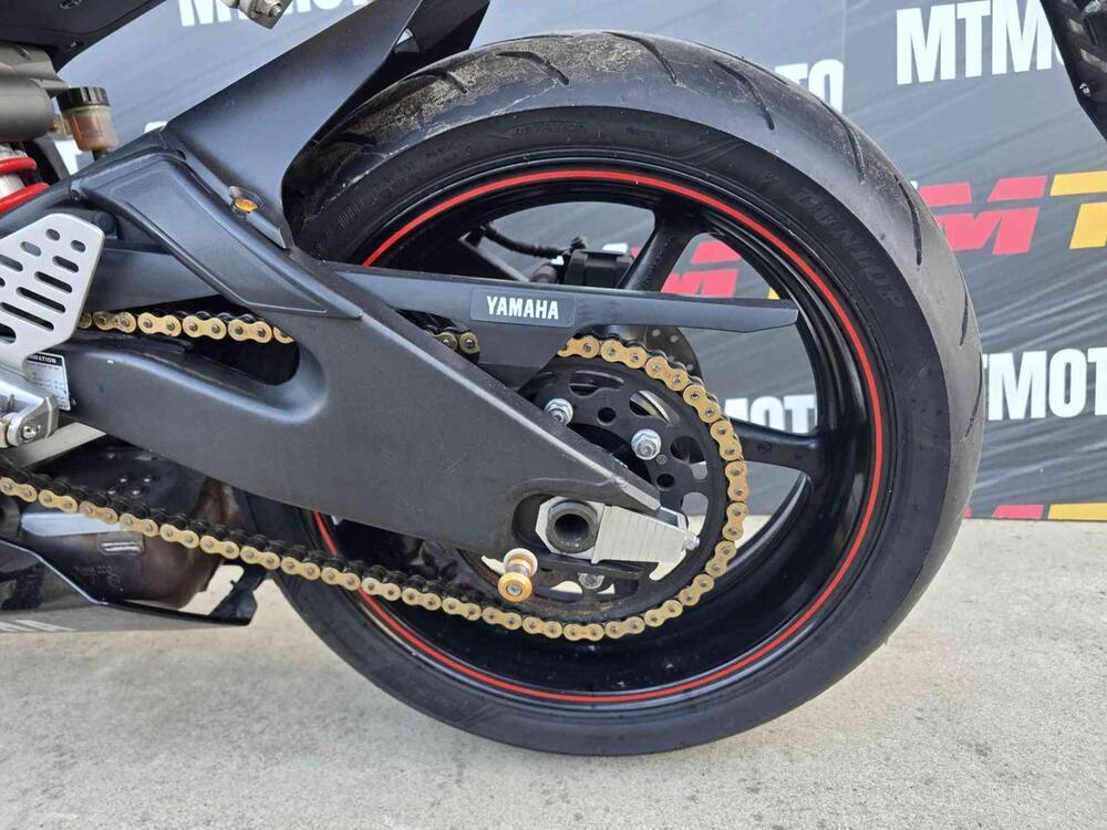 Yamaha YZF R6 (2006 - 07) (12)