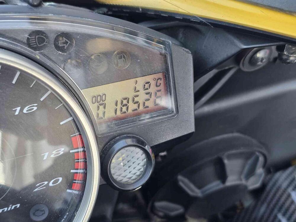 Yamaha YZF R6 (2006 - 07) (29)