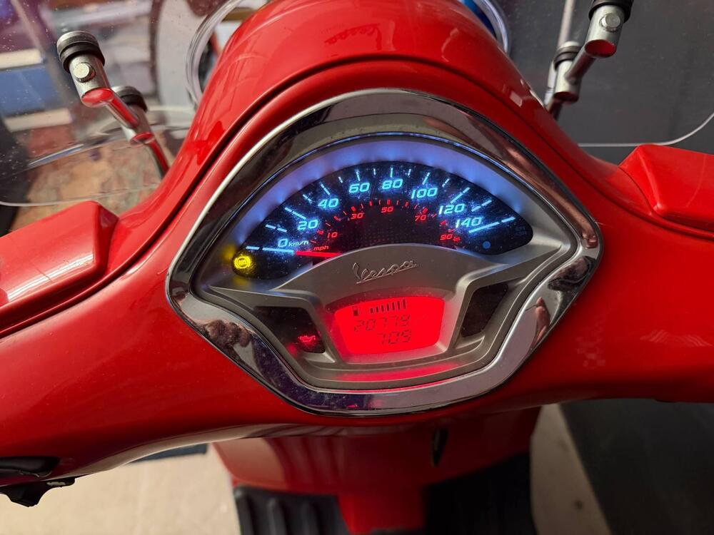 Vespa GTS 300 ABS (2014 - 16) (3)