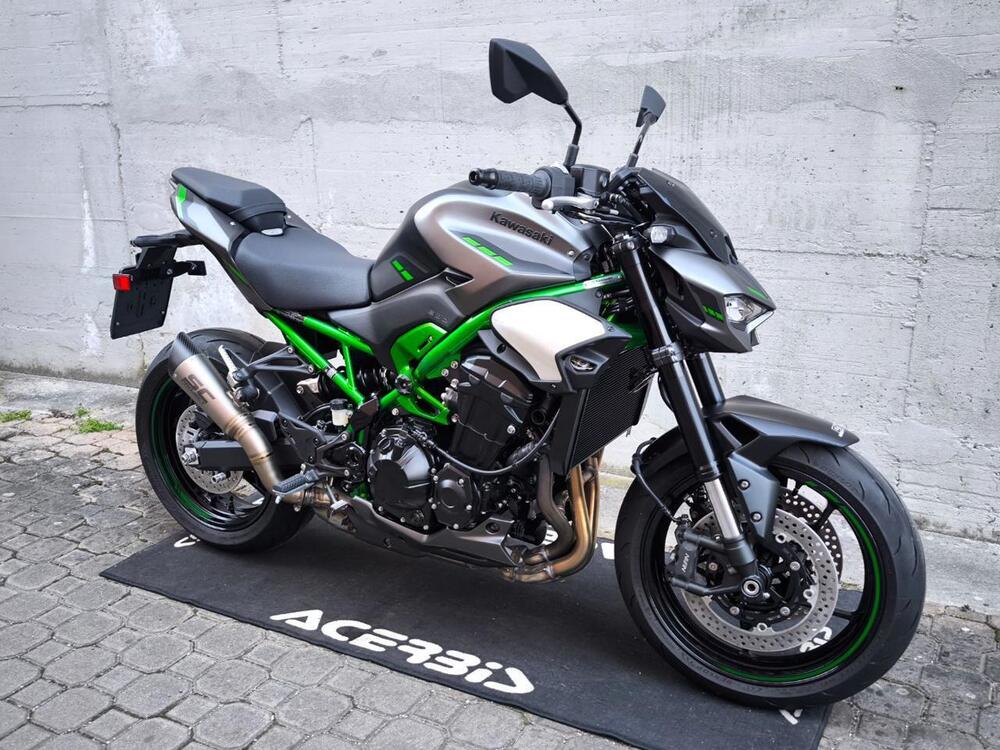 Kawasaki Z 900 (2025 - 26) (9)