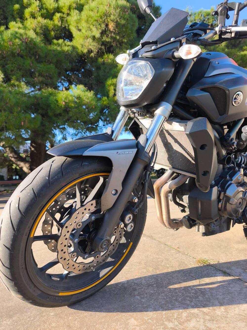 Yamaha MT-07 (2014 - 16) (4)