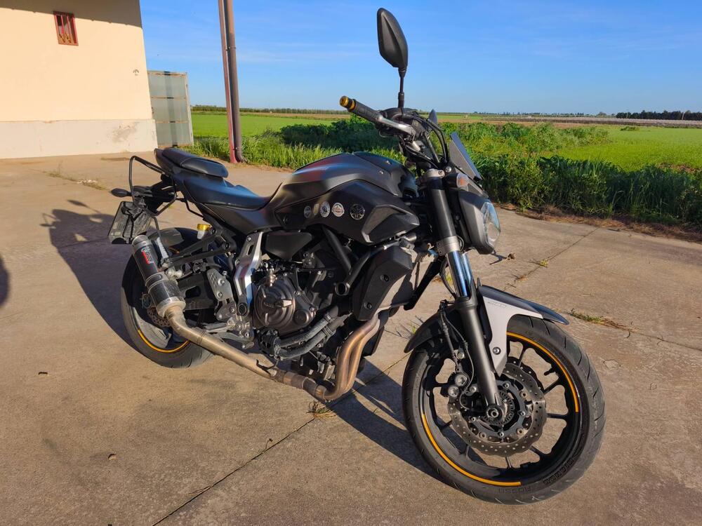 Yamaha MT-07 (2014 - 16) (6)