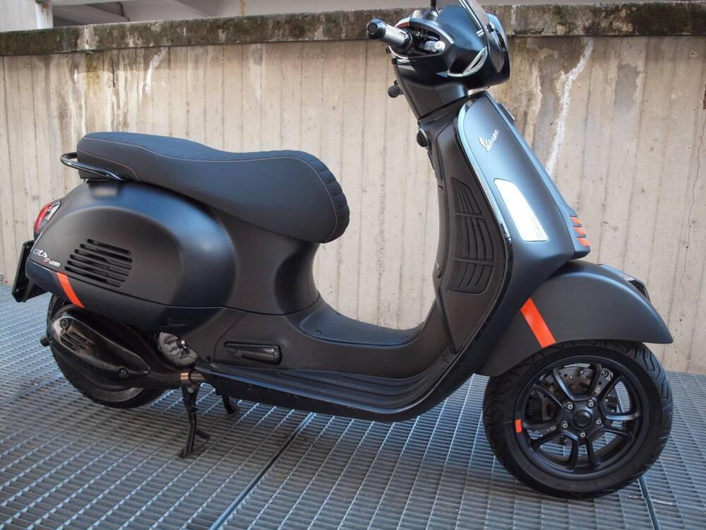 Vespa GTS 300 Super Sport (2023 - 24)