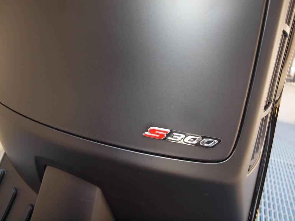 Vespa GTS 300 Super Sport (2023 - 24) (2)