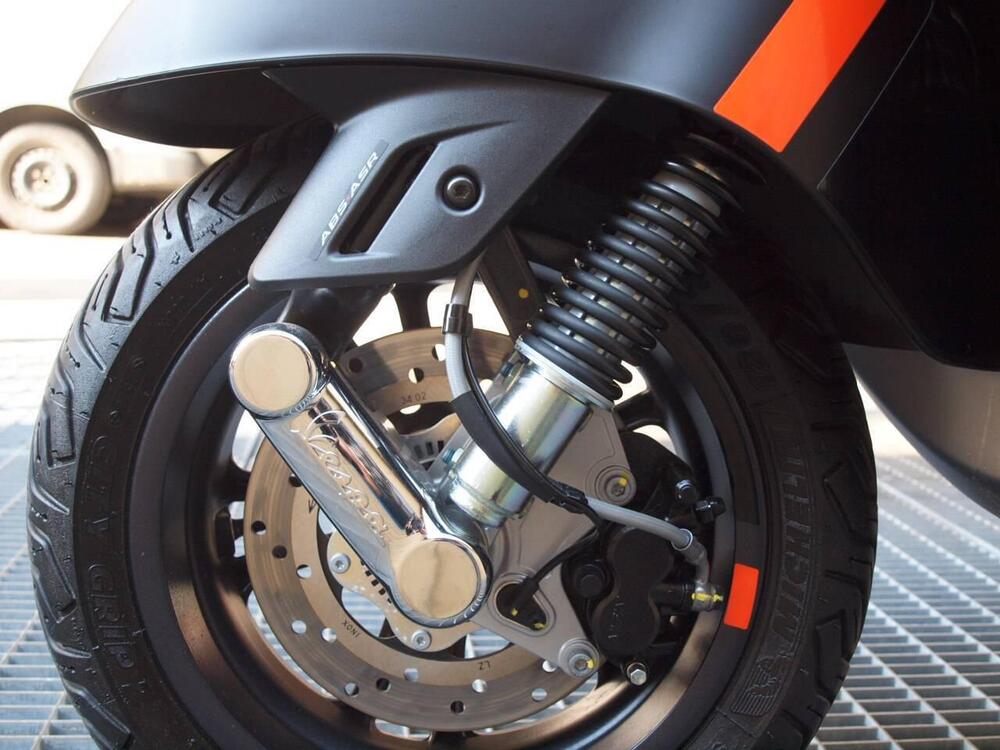 Vespa GTS 300 Super Sport (2023 - 24) (9)