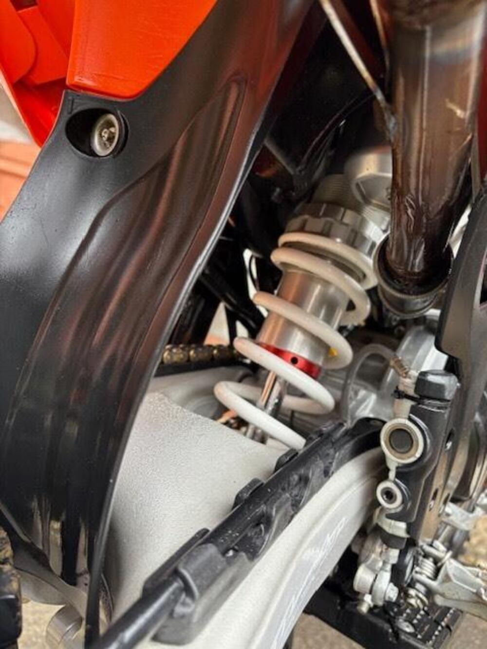 KTM 250 SX (2025) (3)