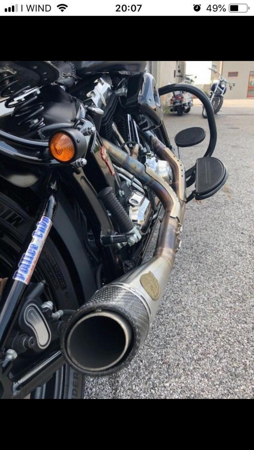 Harley-Davidson 1584 Cross Bones (2008 - 11) - FLSTSB (16)