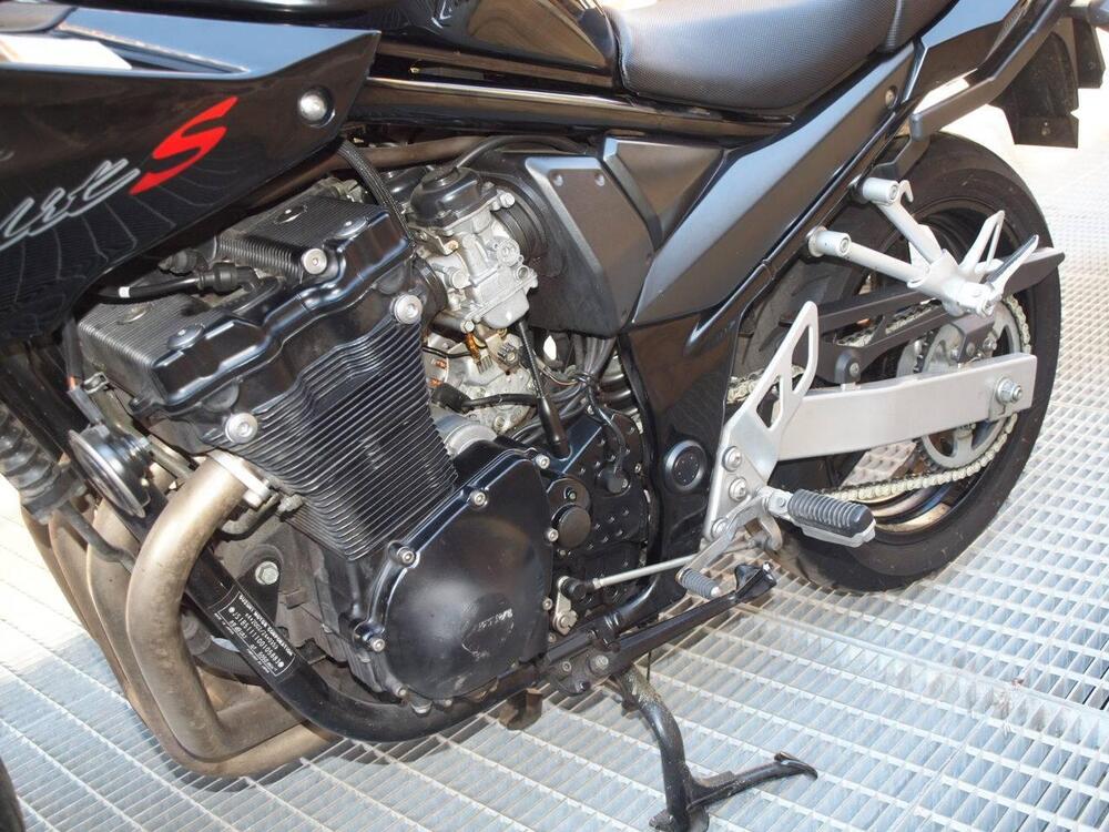 Suzuki GSF 650 Bandit S (2005 - 06) (8)