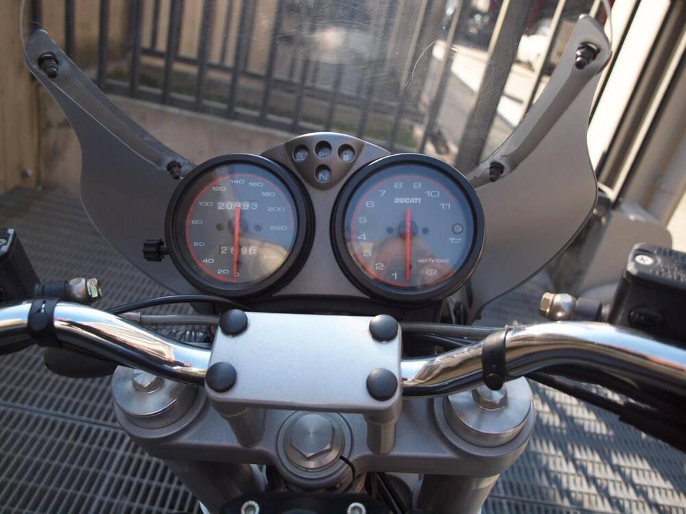 Ducati Monster 600 (1994 - 02) (3)