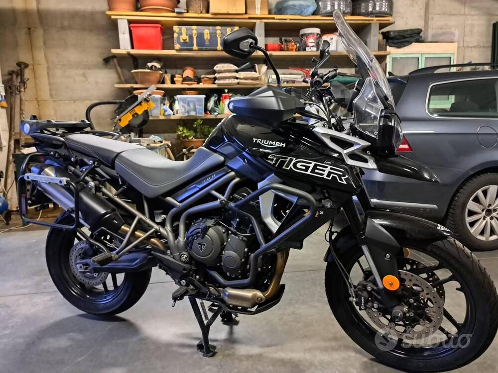 Triumph Tiger 800 XRx (2018 - 20) (2)