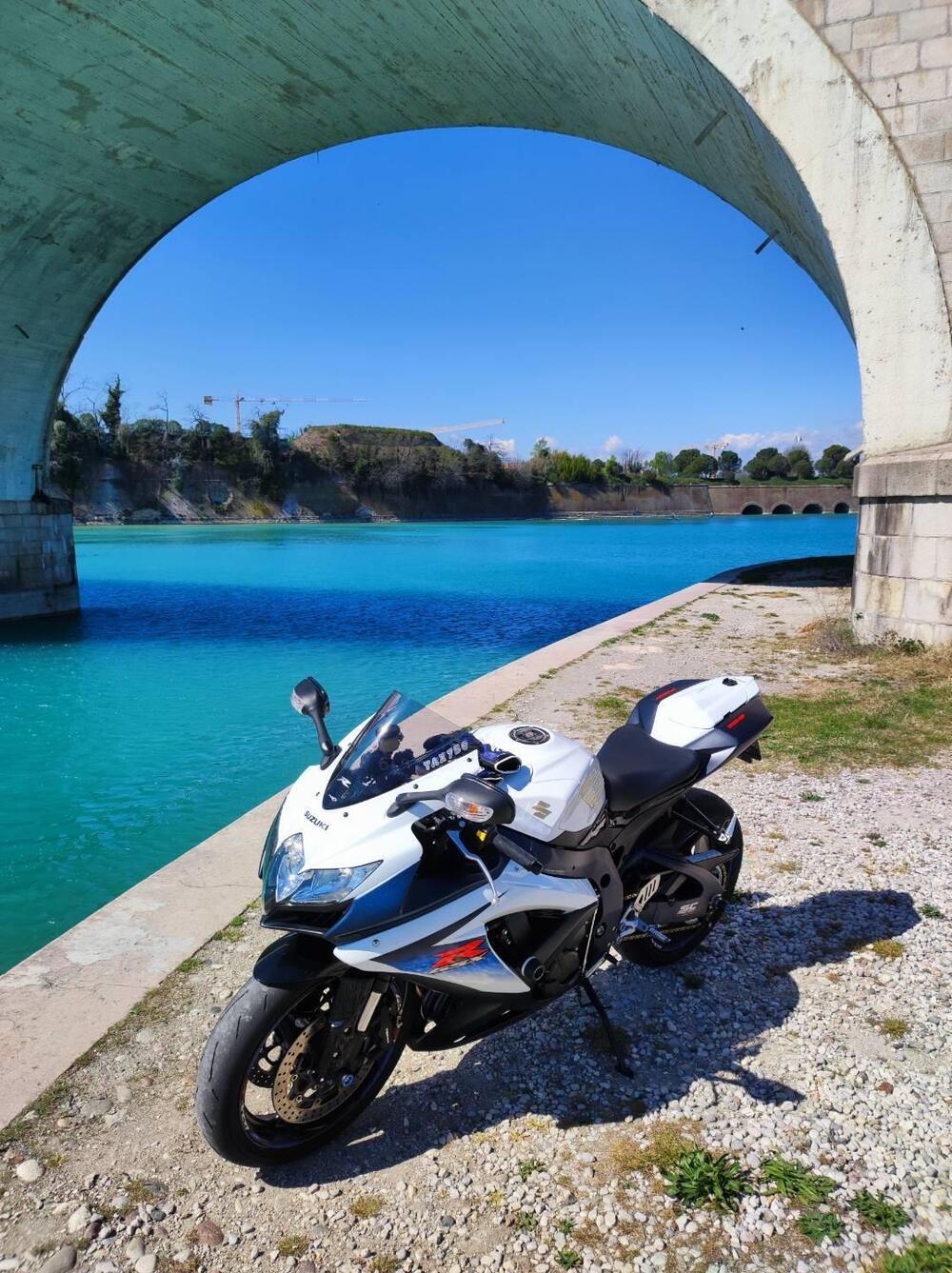 Suzuki GSX R 750 (2008 - 10) (3)