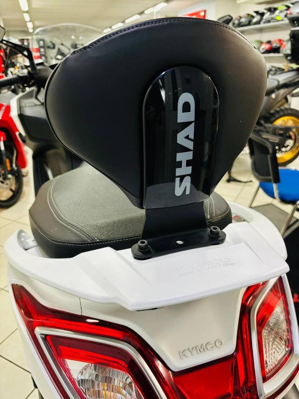 Kymco Downtown 125i ABS E4 (2016 - 19) (5)