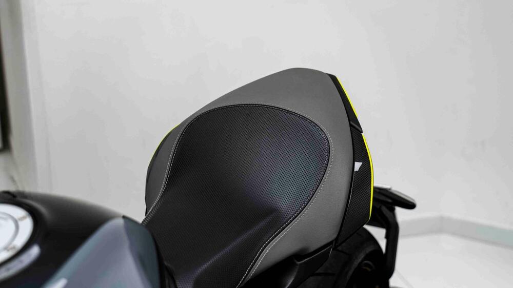 MV Agusta Dragster 800 RR (2018 - 20) (11)